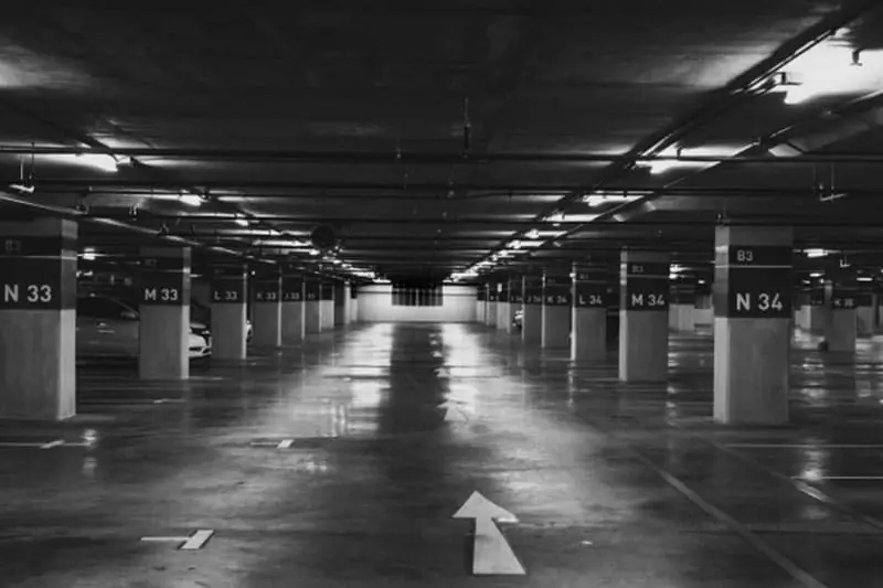 Commercial Warehouse & Industrial - Floor Factory Floor Cleaning - Floor Stripping And Waxing services - Parking Garage Cleaning in Atlanta. GA - 360 Floor Cleaning Services